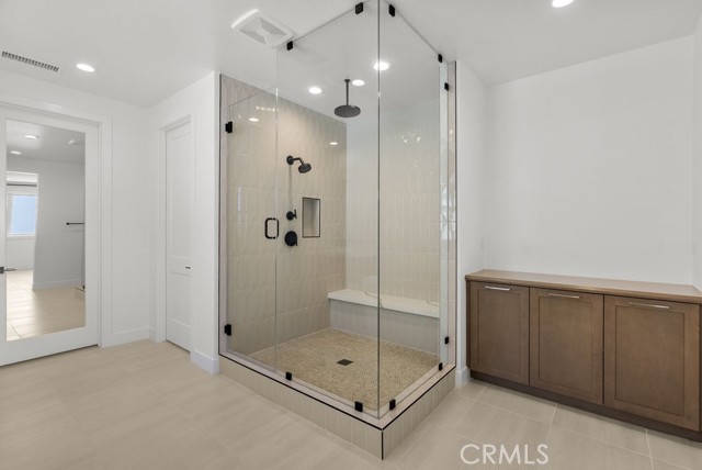 20434 W Albion Way, Porter Ranch CA: https://media.crmls.org/medias/7521c2f1-b2e8-442f-9427-052bb8332639.jpg