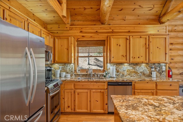 Detail Gallery Image 9 of 75 For 52815 Timberview Rd, North Fork,  CA 93643 - 3 Beds | 2 Baths