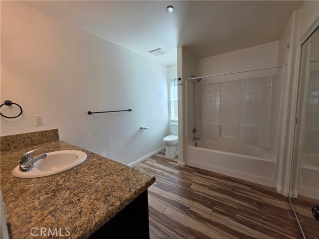 355 S Inez, Hemet CA: https://media.crmls.org/medias/75225aee-ee71-49c1-8e8a-038ac735de28.jpg