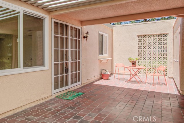 380 Via Castilla #B, Laguna Woods, CA 92637