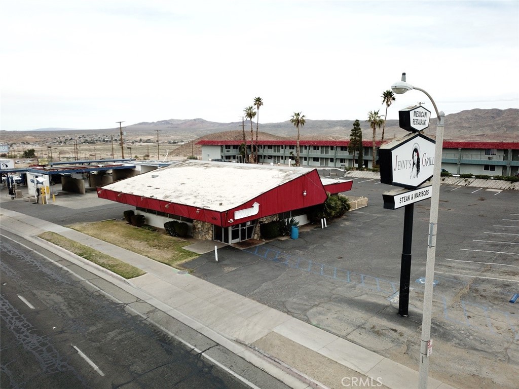 1231 E Main Street