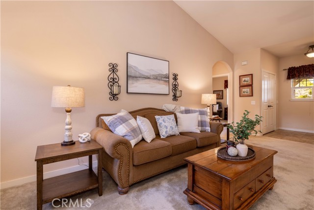 337 Pine Lane, Big Bear City CA: https://media.crmls.org/medias/7523bee7-9308-45a9-aed2-3788f9afeb63.jpg