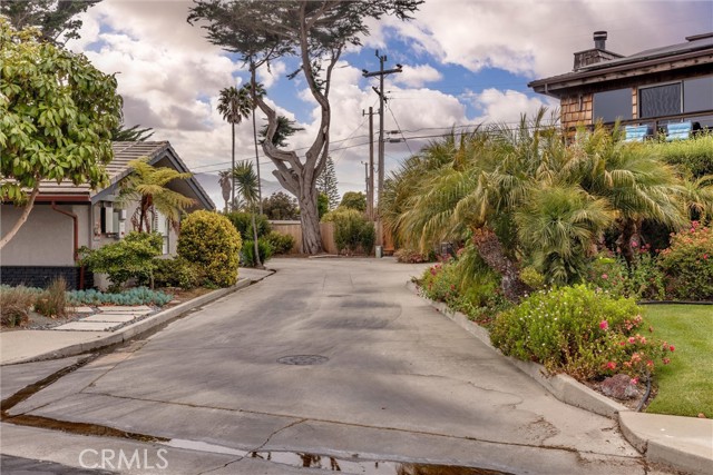 125 Park Place, Pismo Beach CA: https://media.crmls.org/medias/7523cdec-8b69-403e-a0fb-b8848391bae1.jpg