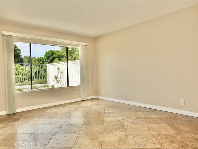 35 Bawley Street, Laguna Niguel CA: https://media.crmls.org/medias/75244056-0019-4449-8a98-ebe2b8eb4510.jpg