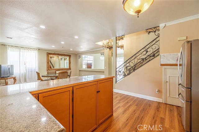 5808 Monterey Place, Palmdale CA: https://media.crmls.org/medias/75246659-23a5-488e-96f2-7ea15ac5bb1e.jpg