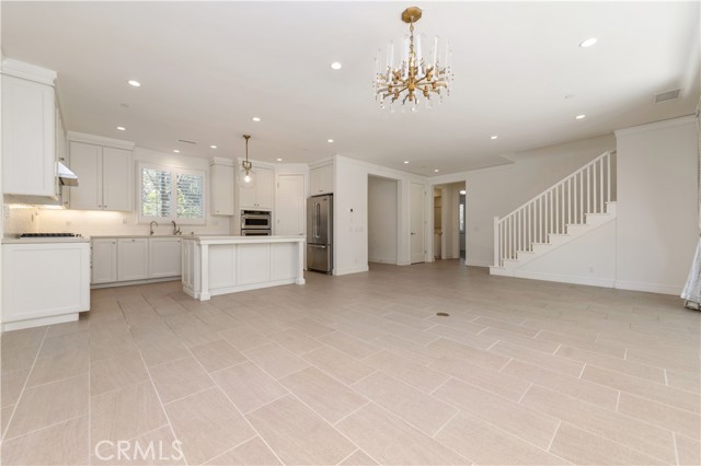 Detail Gallery Image 8 of 36 For 184 Villa, Irvine,  CA 92602 - 4 Beds | 3 Baths