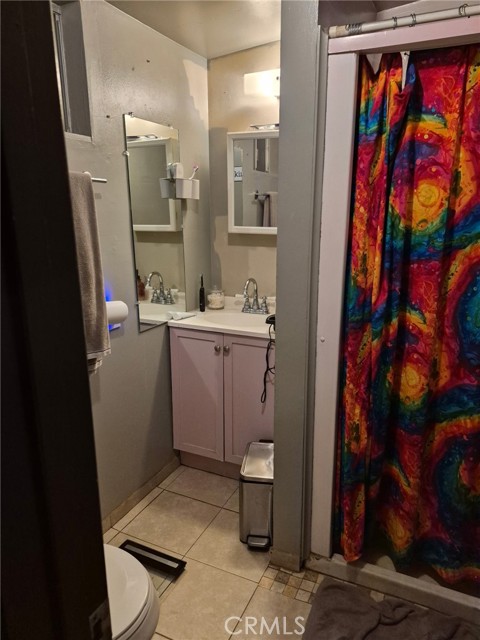 Detail Gallery Image 9 of 10 For 4010 Witt, Riverside,  CA 92501 - 2 Beds | 2 Baths