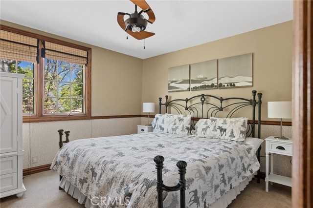 Detail Gallery Image 35 of 67 For 28476 North Shore Rd, Lake Arrowhead,  CA 92352 - 4 Beds | 4/2 Baths