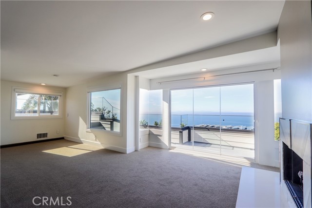 Detail Gallery Image 16 of 23 For 1020 Baja St, Laguna Beach,  CA 92651 - 4 Beds | 4/1 Baths