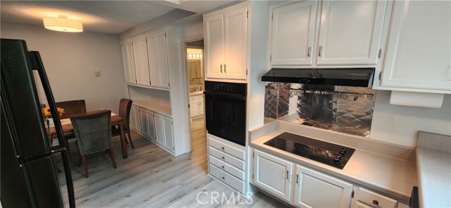 2057 Via Mariposa E, Laguna Woods CA: https://media.crmls.org/medias/75257246-dfd8-4264-a5e9-79a71f4e6352.jpg