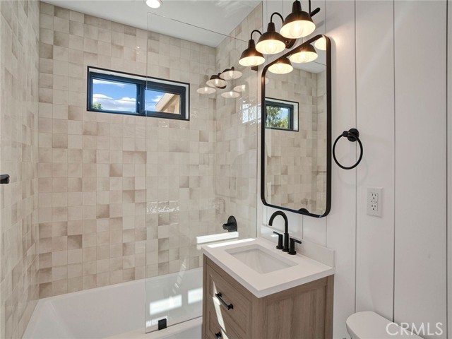 6667 Royer Avenue, West Hills CA: https://media.crmls.org/medias/7525a2aa-0370-45ed-a4ec-c9a338104730.jpg