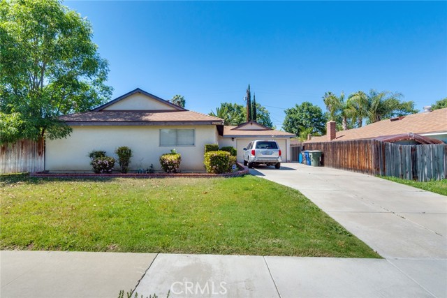 Detail Gallery Image 1 of 1 For 8383 Raintree Ave, Riverside,  CA 92504 - 4 Beds | 2 Baths