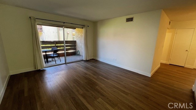 Image 2 of 19 For 1300 Brentwood Circle B