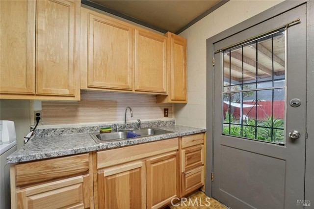 68 Glenwood Drive, Napa CA: https://media.crmls.org/medias/752aa19a-d3ec-43fc-b9ac-daa92a4efe13.jpg