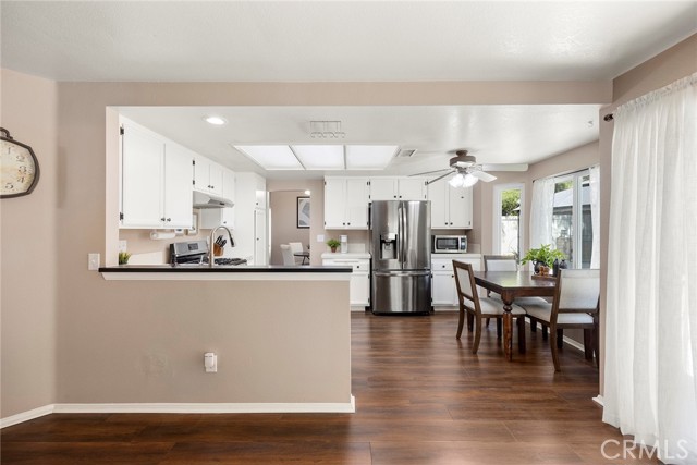 Detail Gallery Image 11 of 29 For 24498 Jacarte Dr, Murrieta,  CA 92562 - 4 Beds | 3 Baths