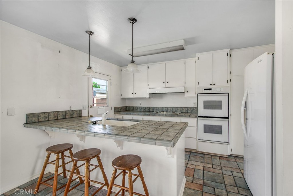 MLS #OC25221400 image #7