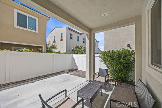 7543 Shorthorn Street, Chino CA: https://media.crmls.org/medias/752d2d79-b23d-4462-8c1f-f04af305125b.jpg