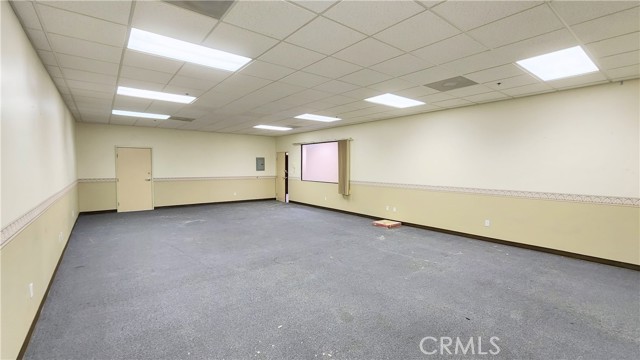 9496 Magnolia Avenue, Riverside, California 92503, ,Commercial Lease,For Rent,9496 Magnolia Avenue,CRTR23199949