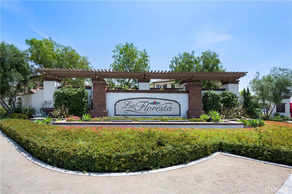 Welcome to La Floresta in Brea, CA!
