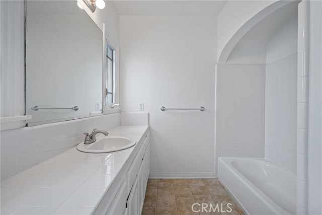 824 Torrance, Redondo Beach CA: https://media.crmls.org/medias/752f1e16-ecdb-4e31-b98b-fd63d6ca9778.jpg