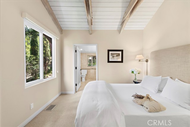 Image 9 of 29 For 21095 Raquel Road