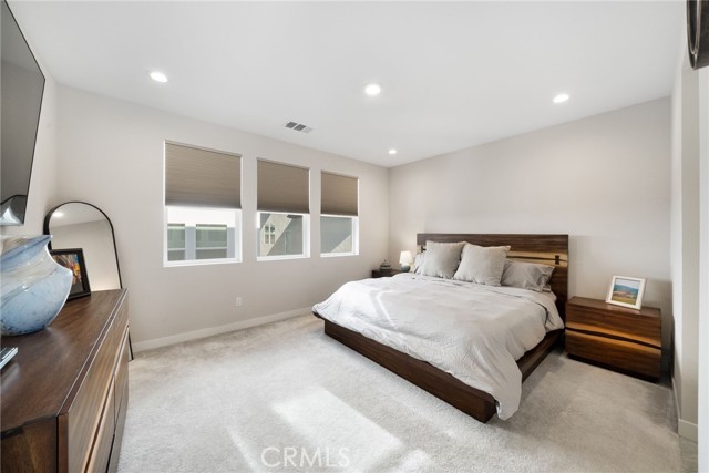 Detail Gallery Image 18 of 45 For 160 Tivoli, Lake Forest,  CA 92630 - 4 Beds | 4/1 Baths