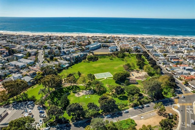 Aerial view of nearby Valley Park