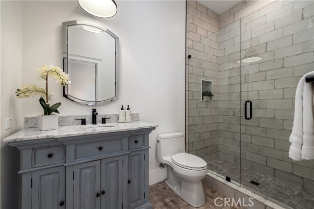 3325 Sagewood Hills Road, Vista CA: https://media.crmls.org/medias/75308cfb-e42c-4a81-b52a-9e660e6af569.jpg