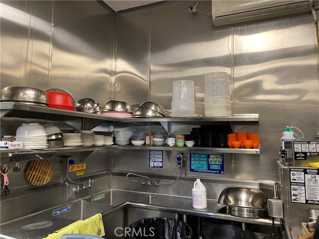 18438 E Colima Road, Rowland Heights CA: https://media.crmls.org/medias/7530c1b2-78b1-418f-93c1-ede37fb9ebfa.jpg