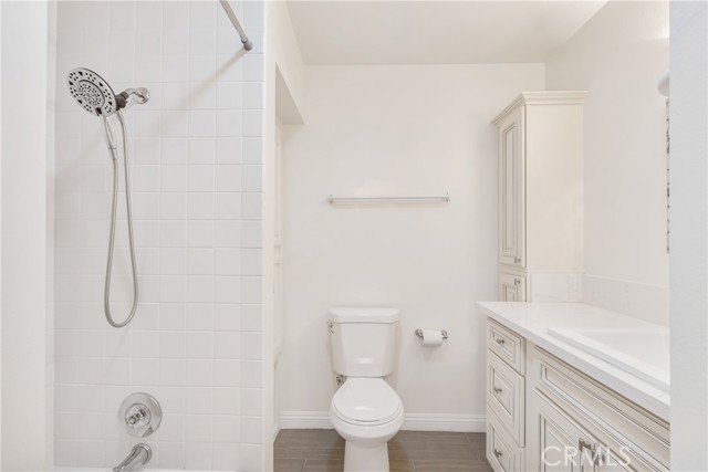 Detail Gallery Image 15 of 34 For 4714 Park Granada #203,  Calabasas,  CA 91302 - 2 Beds | 2 Baths