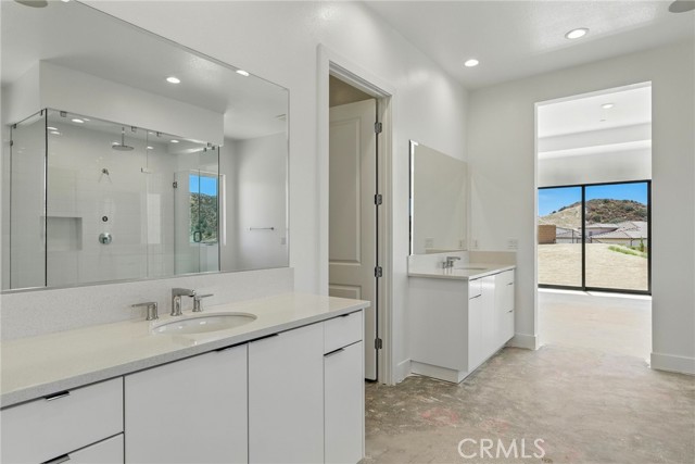 11919 Red Hawk Lane, Porter Ranch (los Angeles), California 91326, 4 Bedrooms Bedrooms, ,4 BathroomsBathrooms,Residential,For Sale,11919 Red Hawk Lane,CRSR25156292