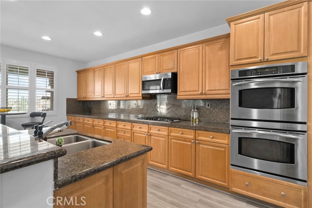 21 Via Del Renal Court, Lake Elsinore CA: https://media.crmls.org/medias/7531b1e6-d475-4130-b02d-88063ed7f862.jpg