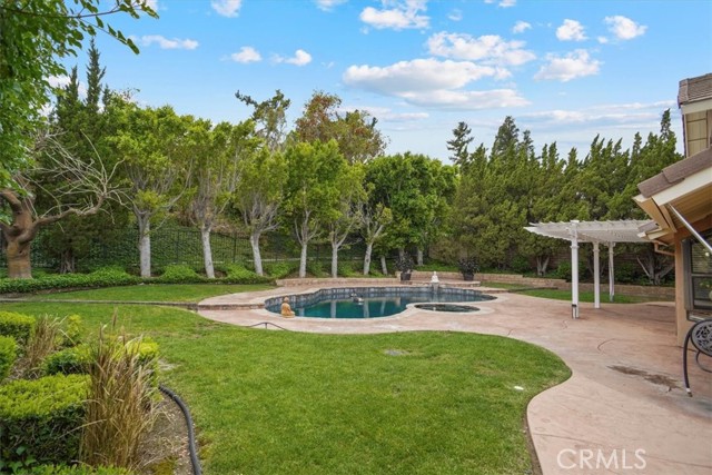 Detail Gallery Image 23 of 33 For 11859 Laughton Way, Porter Ranch,  CA 91326 - 4 Beds | 3 Baths