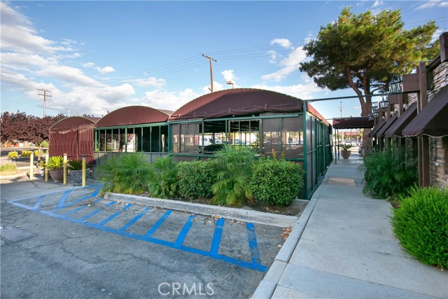 2162 E Palmdale Boulevard, Palmdale CA: https://media.crmls.org/medias/7532f83e-8142-499d-a7a2-bfe911dd5f53.jpg