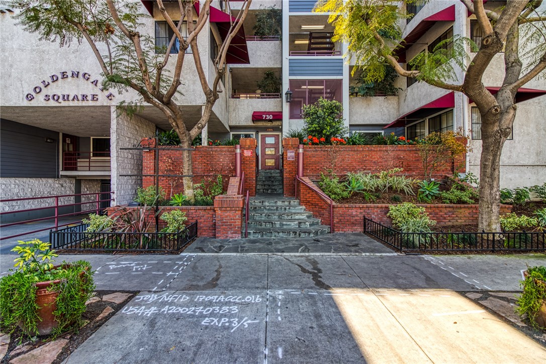 Detail Gallery Image 3 of 30 For 730 W 4th St #306,  Long Beach,  CA 90802 - 2 Beds | 2 Baths