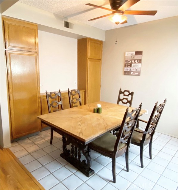 Detail Gallery Image 7 of 10 For 22533 S Vermont Ave #65,  Torrance,  CA 90502 - 3 Beds | 2/1 Baths
