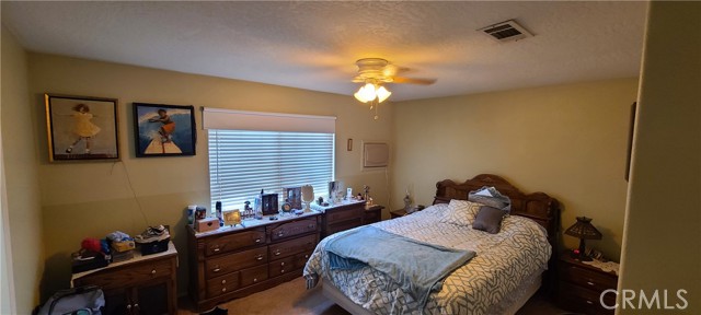 14867 Tonikan Road, Apple Valley, CA, 92307 14867 Tonikan Road, Apple Valley, CA, 92307