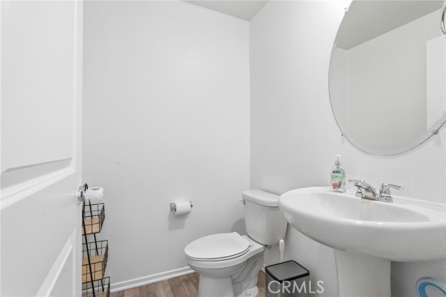 Detail Gallery Image 8 of 27 For 28858 Enclave, Winchester,  CA 92596 - 4 Beds | 2/1 Baths