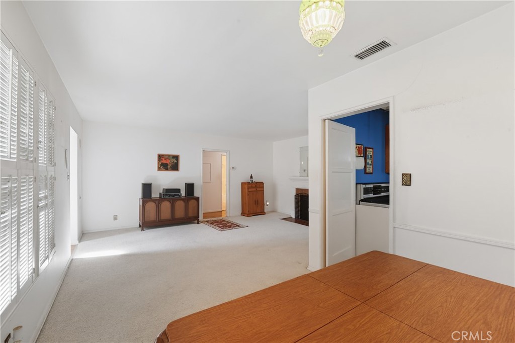 MLS #DW25221600 image #5