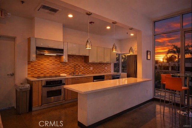 Detail Gallery Image 13 of 24 For 645 W 9th #643,  Los Angeles,  CA 90015 - 1 Beds | 1 Baths