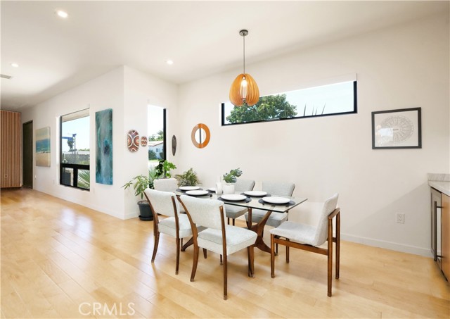 4756 Keniston Avenue, View Park CA: https://media.crmls.org/medias/75361c3e-0bc6-4c16-8e44-f7c4b870090a.jpg