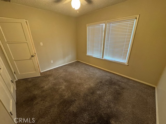 Detail Gallery Image 12 of 24 For 17627 Caprino Pl, Van Nuys,  CA 91406 - 3 Beds | 2 Baths