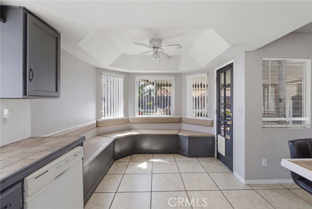 Detail Gallery Image 4 of 25 For 16488 Mountain Street, Lake Elsinore,  CA 92530 - 4 Beds | 2 Baths