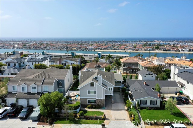 Detail Gallery Image 32 of 38 For 1717 Cliff Dr, Newport Beach,  CA 92663 - 4 Beds | 3/1 Baths