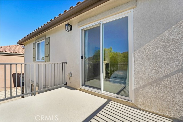 Detail Gallery Image 30 of 34 For 19920 Holly Dr, Saugus,  CA 91350 - 3 Beds | 2/1 Baths