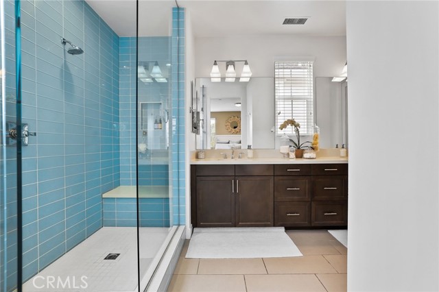 Detail Gallery Image 10 of 17 For 1638 Latitude, Costa Mesa,  CA 92627 - 3 Beds | 2/1 Baths