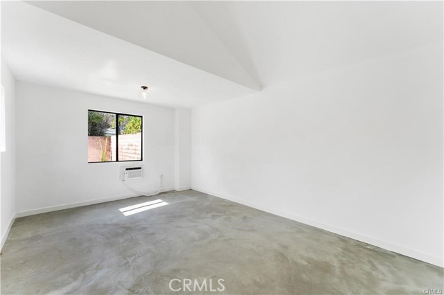 Detail Gallery Image 30 of 37 For 137 E Avenue 42, Los Angeles,  CA 90031 - 4 Beds | 2 Baths