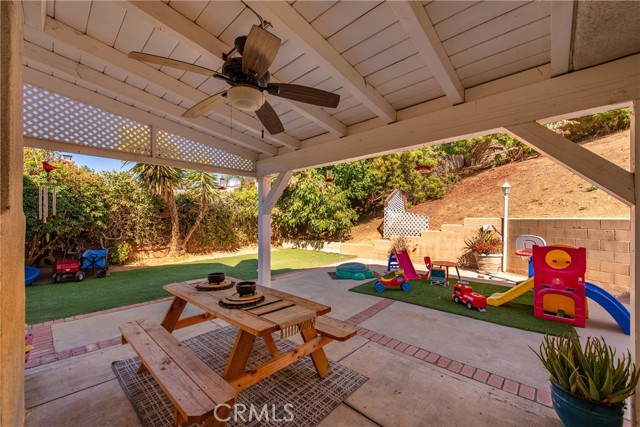 Detail Gallery Image 35 of 50 For 4231 Roxbury St, Simi Valley,  CA 93063 - 4 Beds | 2/1 Baths