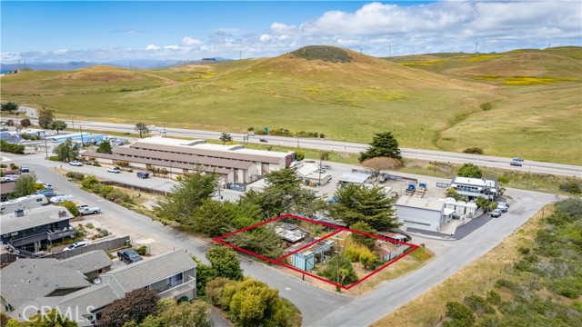 Detail Gallery Image 48 of 53 For 690 La Loma Ave, Morro Bay,  CA 93442 - – Beds | – Baths