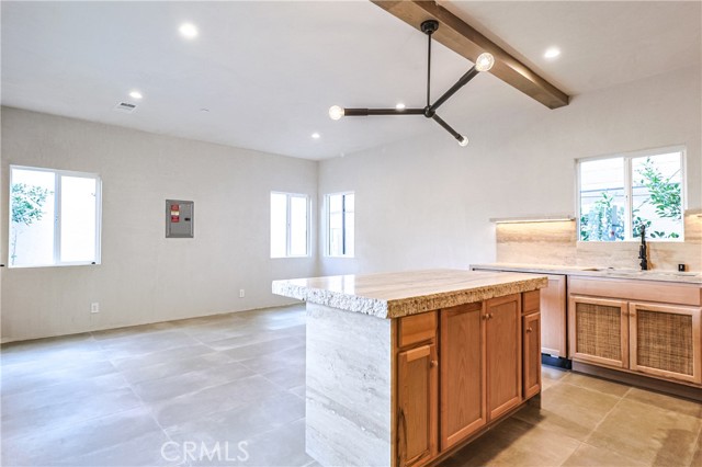 817 N Orange Grove Avenue, West Hollywood CA: https://media.crmls.org/medias/753abe7d-368b-497d-a41f-4c34bd6ec520.jpg
